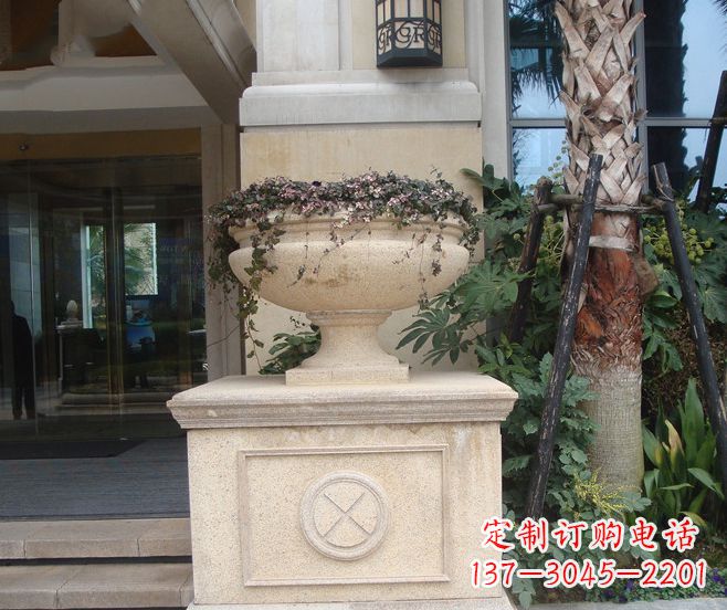 湖州精美大理石花盆,给您的家增添独特的色彩