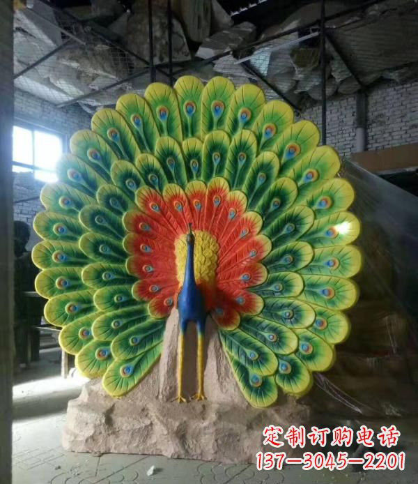 湖州玻璃钢制作的孔雀雕塑