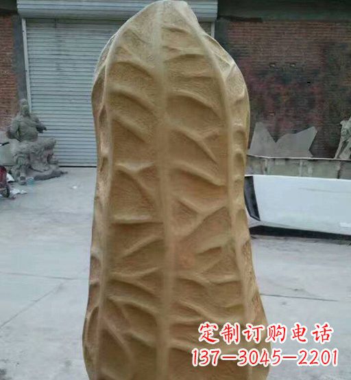 湖州玻璃钢精美花生雕塑