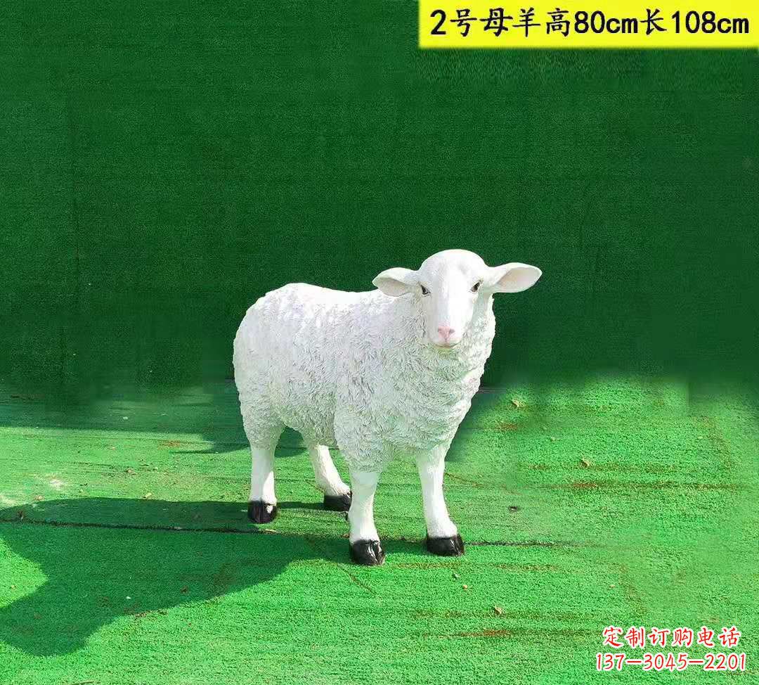 湖州仿真玻璃钢山羊雕塑——精美公园园林景观摆件