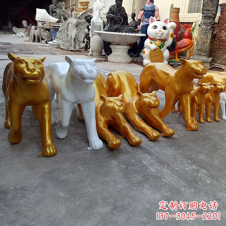 湖州玻璃钢金钱豹雕塑,定制精美动物雕塑摆件