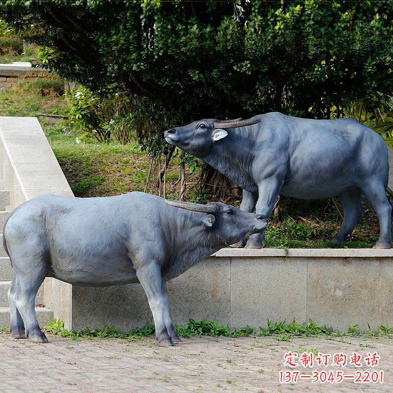 湖州玻璃钢水牛雕塑以玻璃钢表现出的动态水牛
