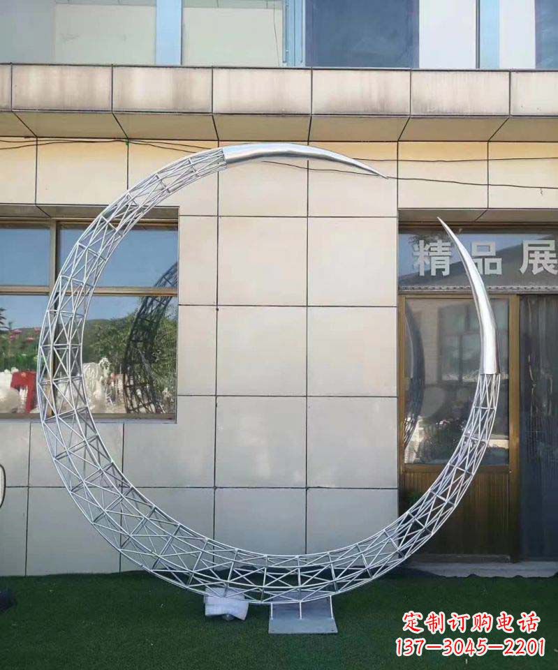 湖州不锈钢别墅月亮镂空雕塑