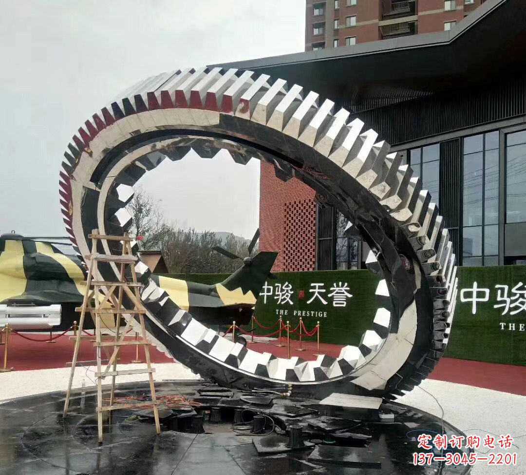 湖州不锈钢齿轮雕塑以科技艺术的形式演绎动力