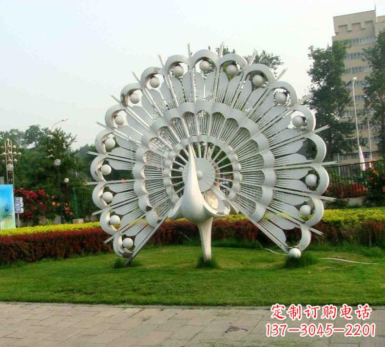 湖州不锈钢孔雀雕塑