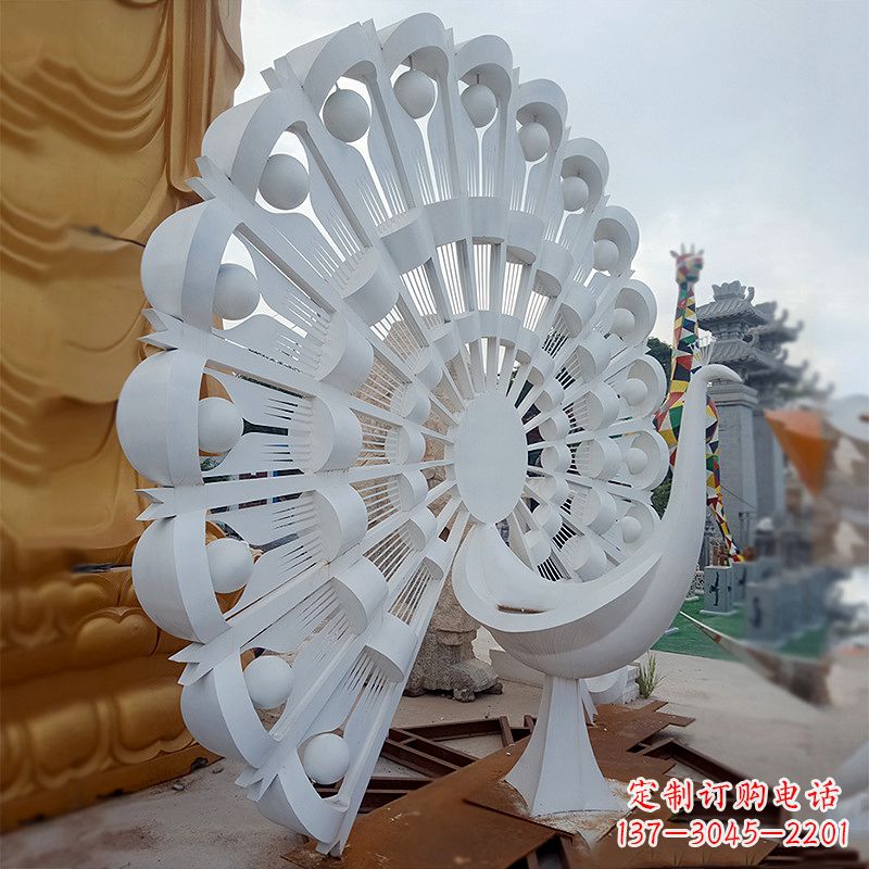 湖州不锈钢孔雀雕塑精美雕刻的艺术精品