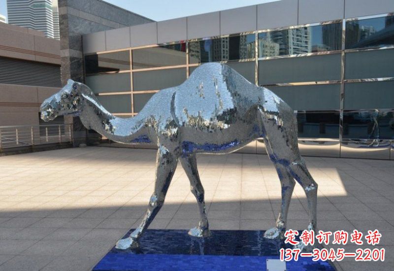 湖州不锈钢骆驼雕塑