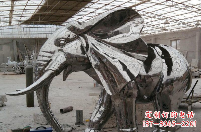 湖州不锈钢大象传承与美的结合