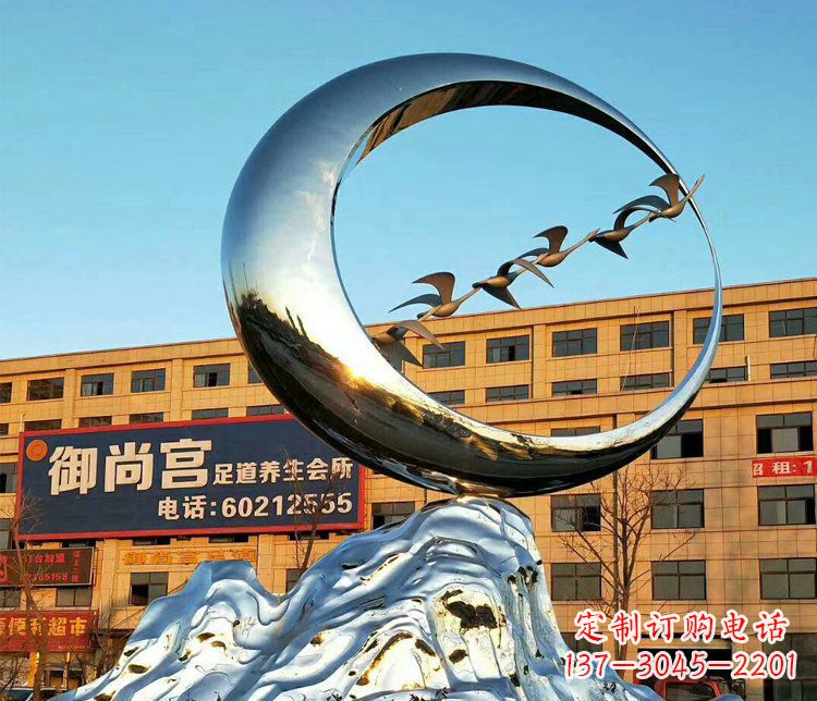 湖州不锈钢大雁雕塑精美的艺术之作