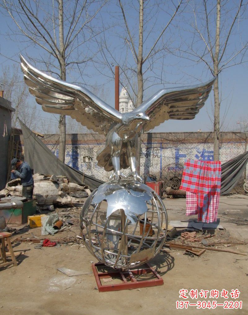 湖州老鹰雕塑不锈钢大展鸿图