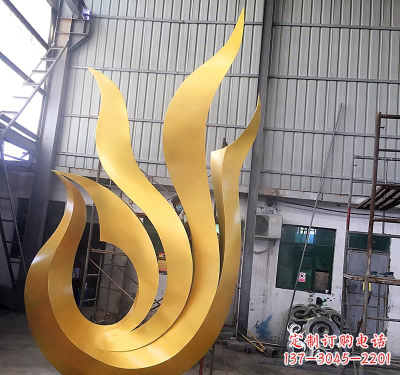 湖州凤凰雕塑不锈钢仿真艺术的精美体现