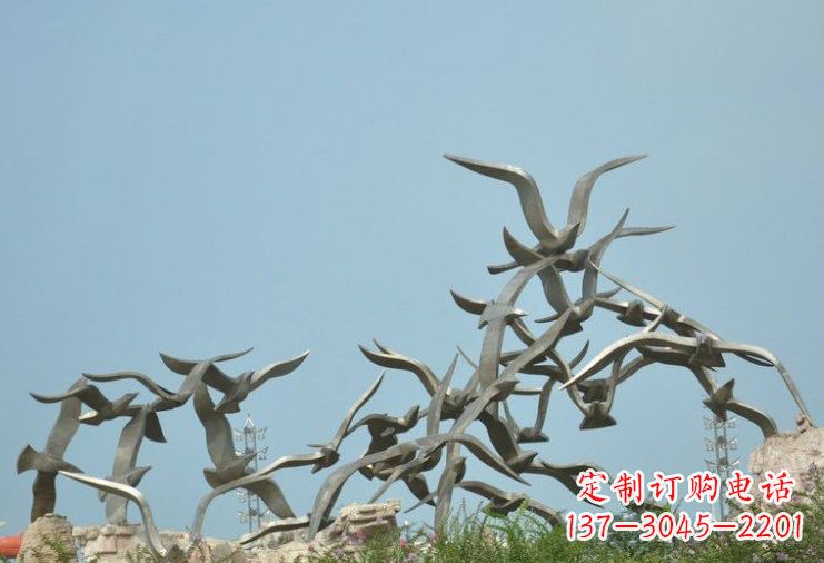 湖州不锈钢大雁雕塑一只翱翔天际的艺术品