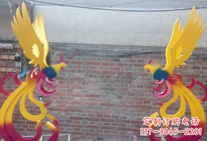 湖州不锈钢公园彩色凤凰雕塑——艺术与自然的融合
