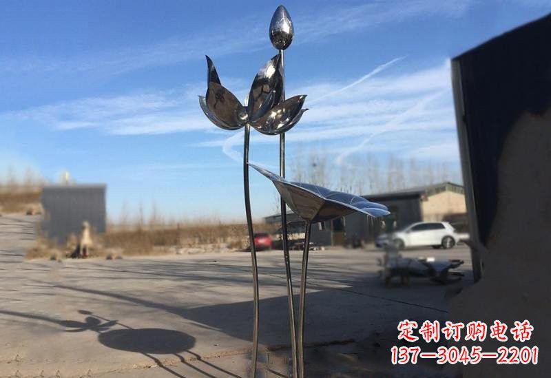 湖州不锈钢荷花雕塑精美的艺术瑰宝