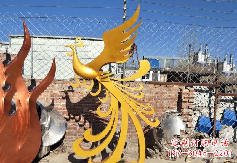 湖州不锈钢凤凰雕塑——灿烂金色给予城市温暖