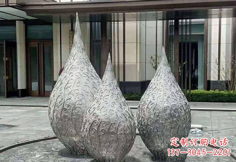 湖州不锈钢镂空水滴雕塑精致美观
