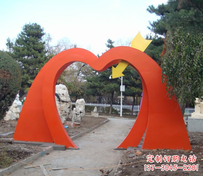 湖州不锈钢拱门雕塑给空间增添灵动之美