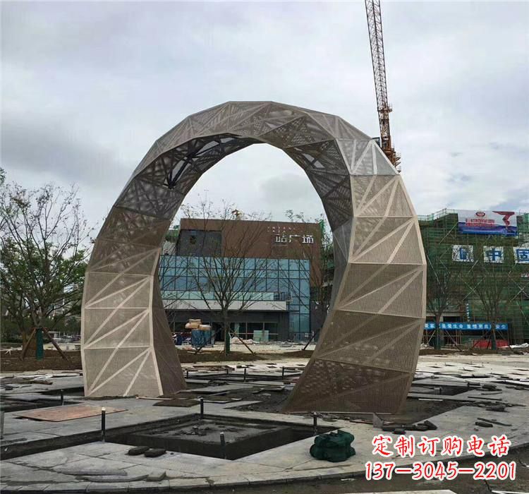 湖州不锈钢拱门雕塑精美外观,古典气息