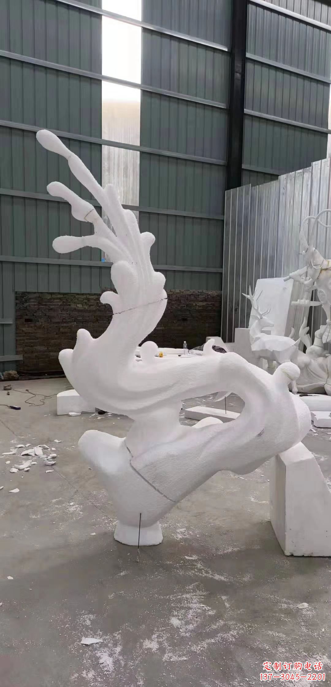 湖州魔力凤凰不锈钢的美学雕塑