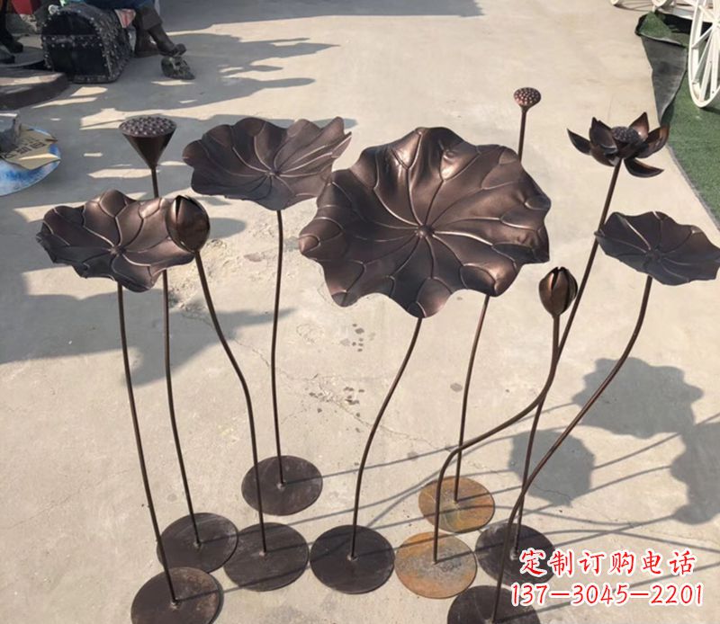 湖州不锈钢荷花雕塑传承传统文化