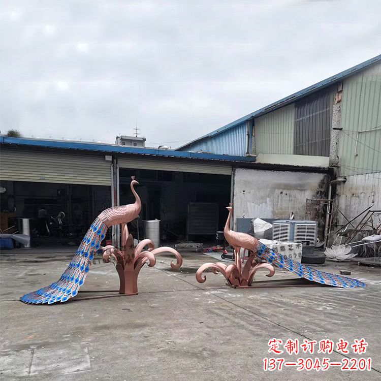 湖州不锈钢孔雀彩色雕塑