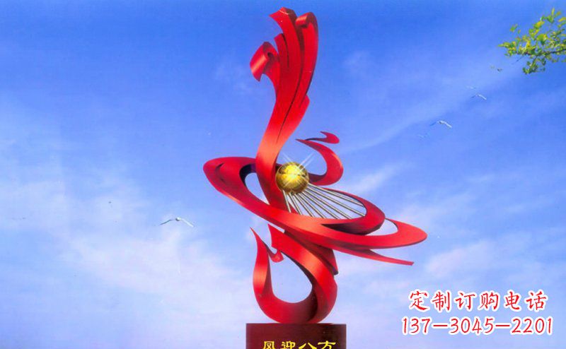 湖州不锈钢孔雀雕塑——迎接八方美好