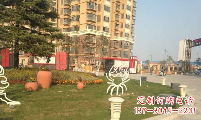 湖州不锈钢螃蟹雕塑精致美观的艺术之作