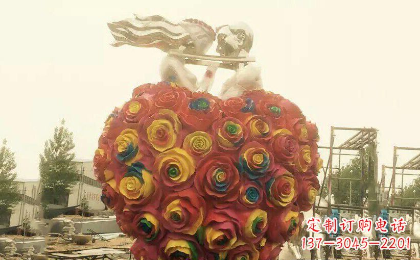湖州浪漫之美——不锈钢情侣结婚雕塑