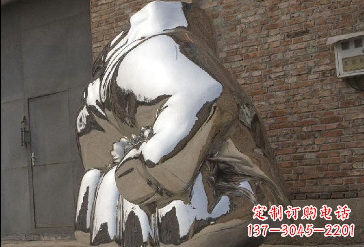 湖州不锈钢拳头雕塑给人以力量的象征