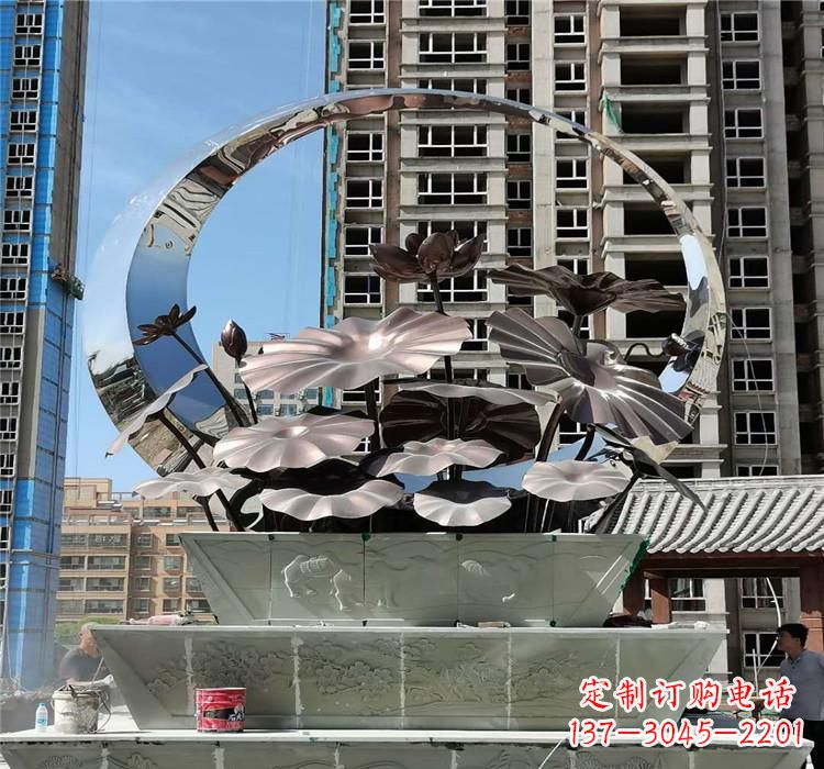湖州不锈钢荷花雕塑把宁静的自然融入城市