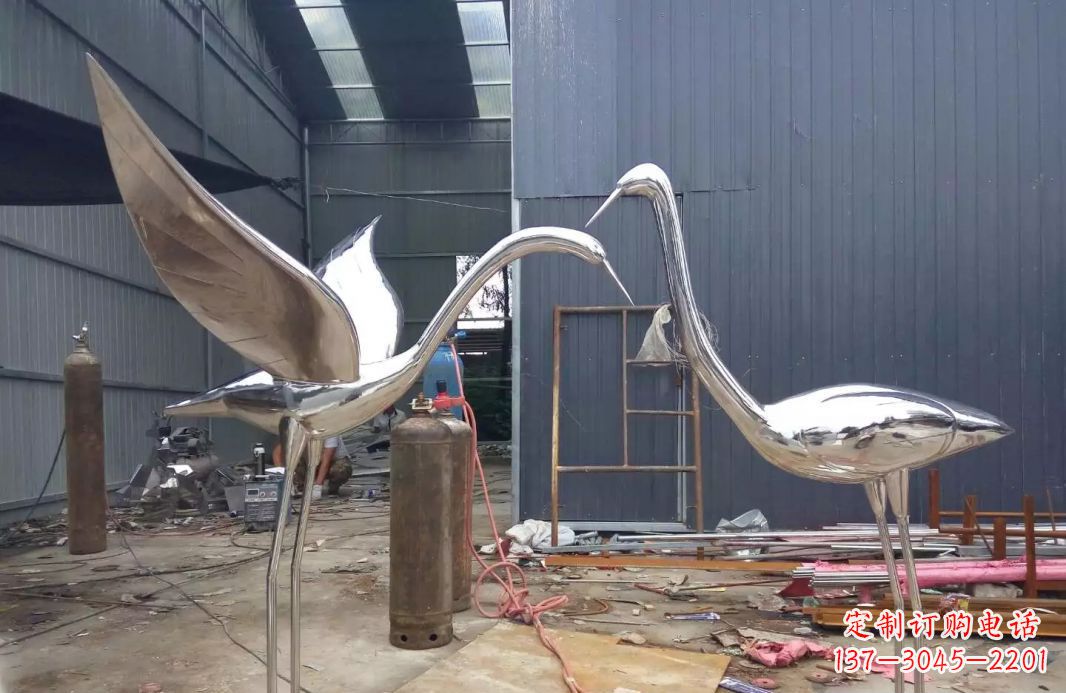 湖州不锈钢仙鹤雕塑传承中国文化
