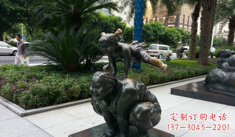 湖州精美山羊雕塑,点缀步行街