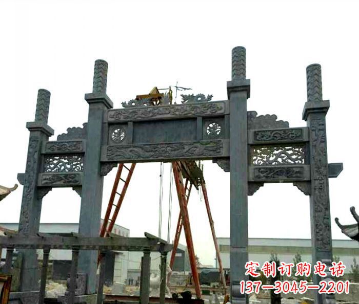 湖州村庄牌坊雕塑传承历史文化