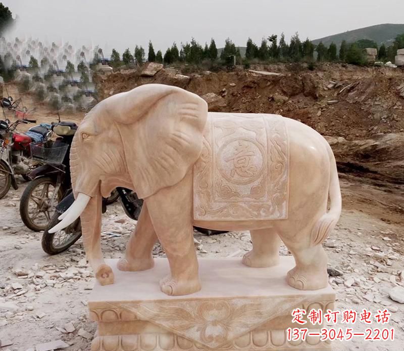 湖州优雅大象大理石雕塑