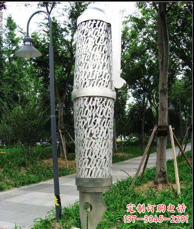 湖州公园和空间绚丽抽象钢笔雕塑