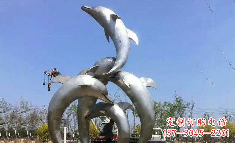 湖州品质精美的不锈钢海豚雕塑