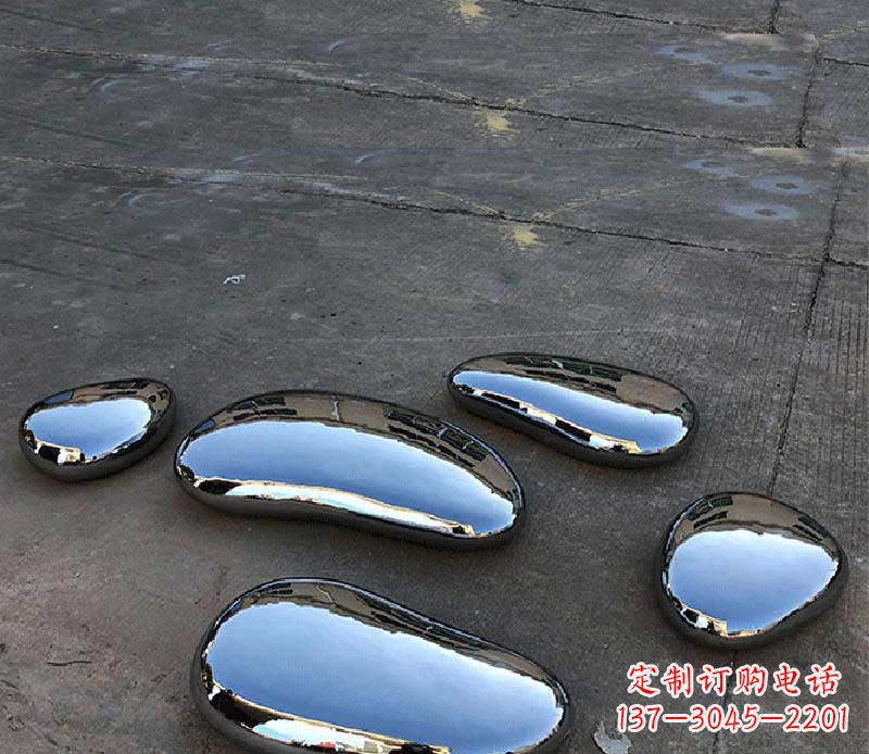 湖州不锈钢水滴景观雕塑美轮美奂,营造自然灵动