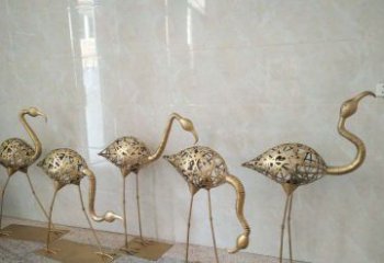 湖州不锈钢抽象火烈鸟动物雕塑