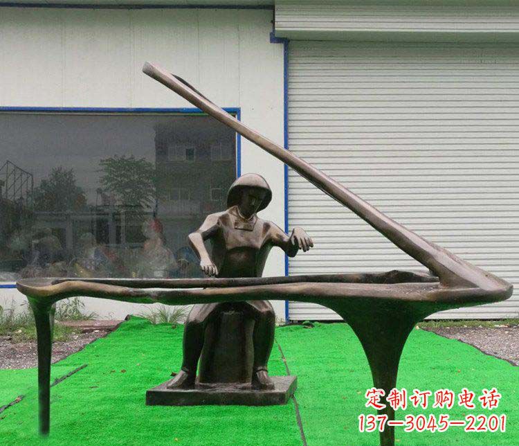 湖州 传奇钢琴雕塑
