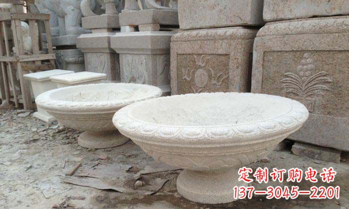 湖州细腻雅致的大理石花盆石雕