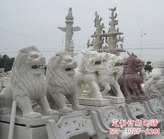 湖州新中式金色狮子雕塑