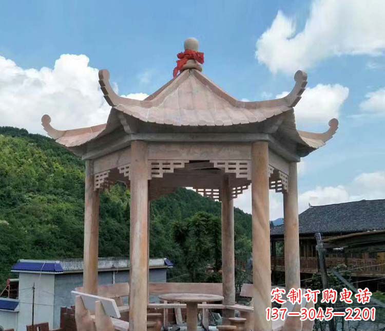 湖州一流的公园晚霞红六角石雕凉亭