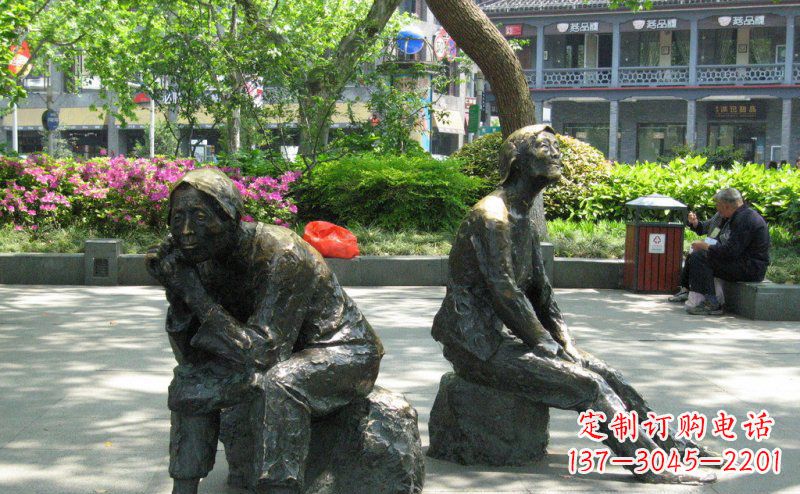 湖州充满深情的老人铜雕