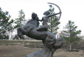 湖州公园骑马女人射箭铜雕