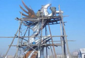 湖州不锈钢飞马雕塑，给广场一个灵动之美