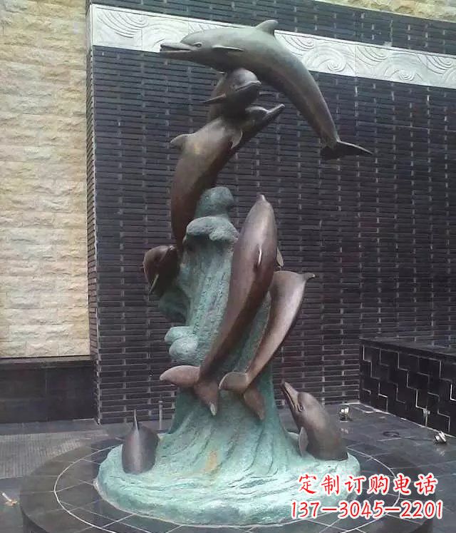 湖州铜雕海豚:艺术与精美结合