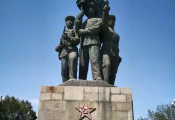 湖州传承革命精神领雕纪念铜雕战士雕塑