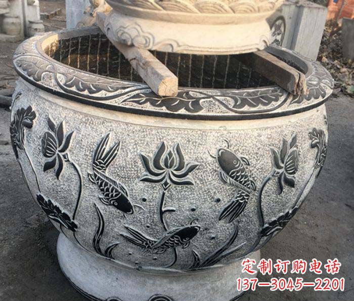 湖州中领雕塑-仿古圆水缸雕塑