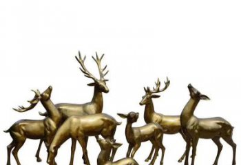 湖州精致精美，欣赏黄铜色鹿群雕塑