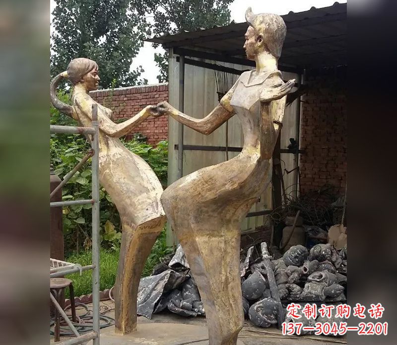 湖州专属情侣,情深伴随铜雕精美绝伦